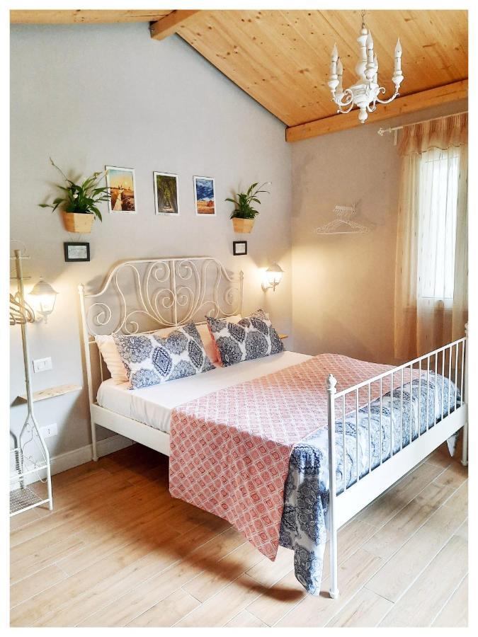Bed and Breakfast La Casina Trecasali Esterno foto